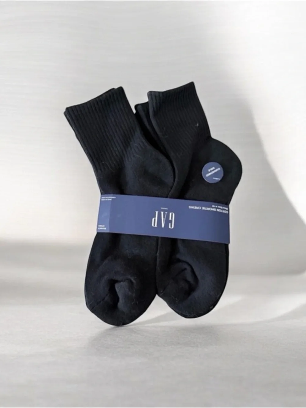 GAP women Black Cotton Crew Socks 6 pairs